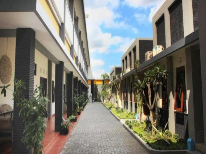 Pondok Villa Hotel Yogyakarta Eksteriør billede